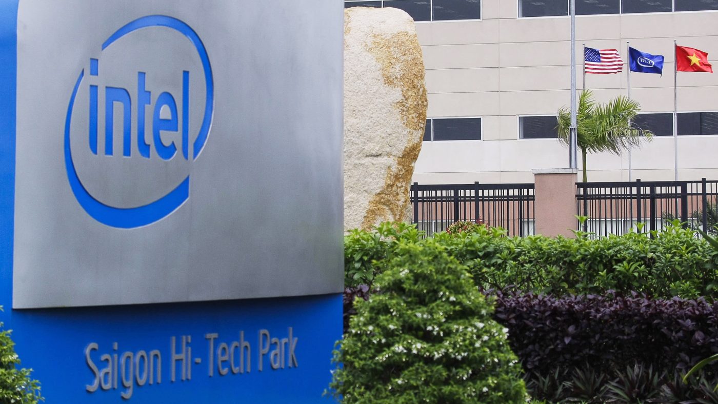Hiện tại Intel đang bị Samsung dẫn trước trong thị trường sản xuất chip