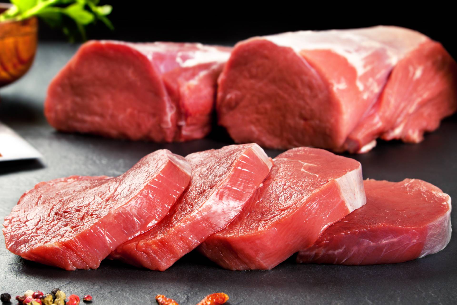 Mẹo vặt giúp chế biến thịt lợn ngon hơn