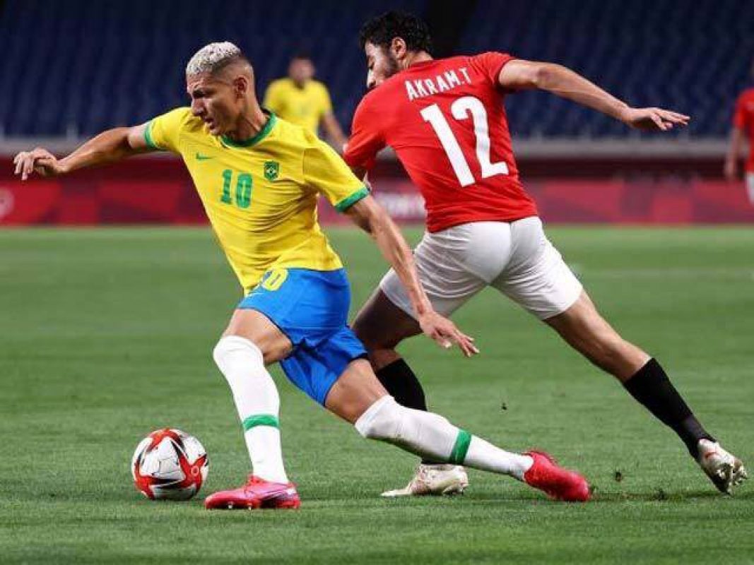 Nhận lời thách thức từ Neymar, Richarlison đang tỏa sáng với U23 Brazil